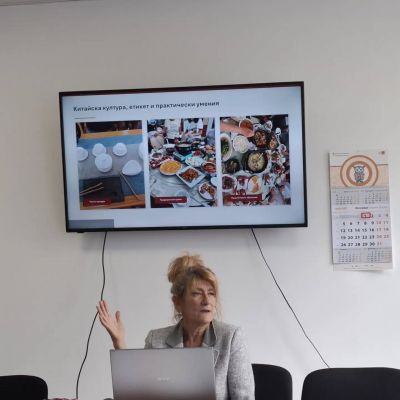 Представяне на международната VET мобилност по програма  Еразъм+ в Китай 2