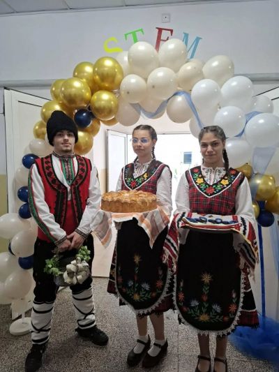 Откриване на нов STEM център в ПГЕЕ - ПГЕЕ - Гълъбово